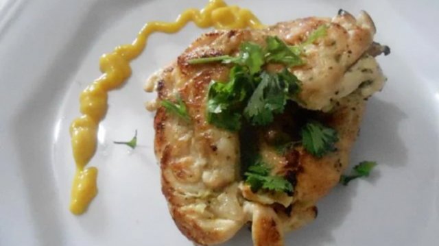 Filé de frango com mostarda e mel une o salgado com um toque adocicado (Créditos: TudoGostoso/Luana)