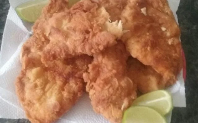 O filé de frango crocante fica com uma caquinha incrível (Créditos: TudoGostoso/Maria Aparecida dos Santos da Silva)